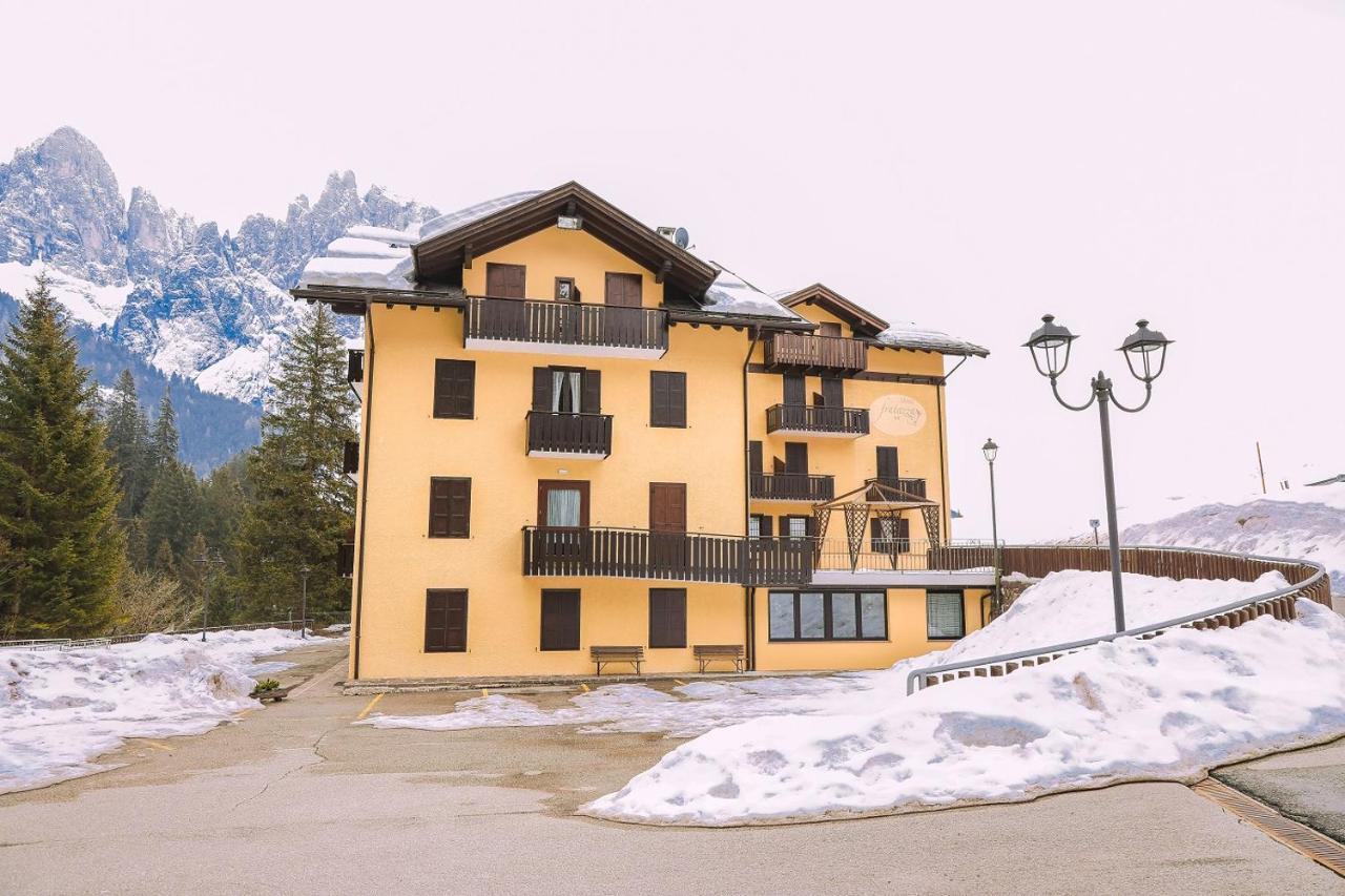 Gh Hotel Fratazza San Martino Di Castrozza Exterior foto